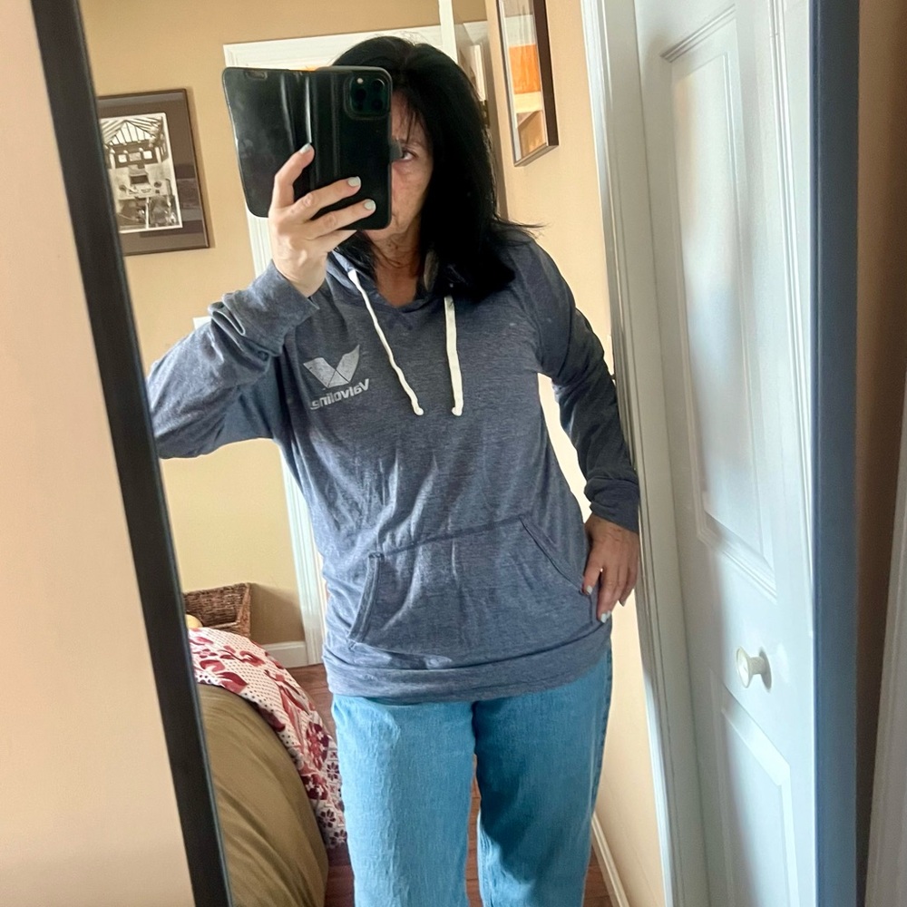 VALVOLINE RARE Heather Gray Lightweight Hoodie Pullover